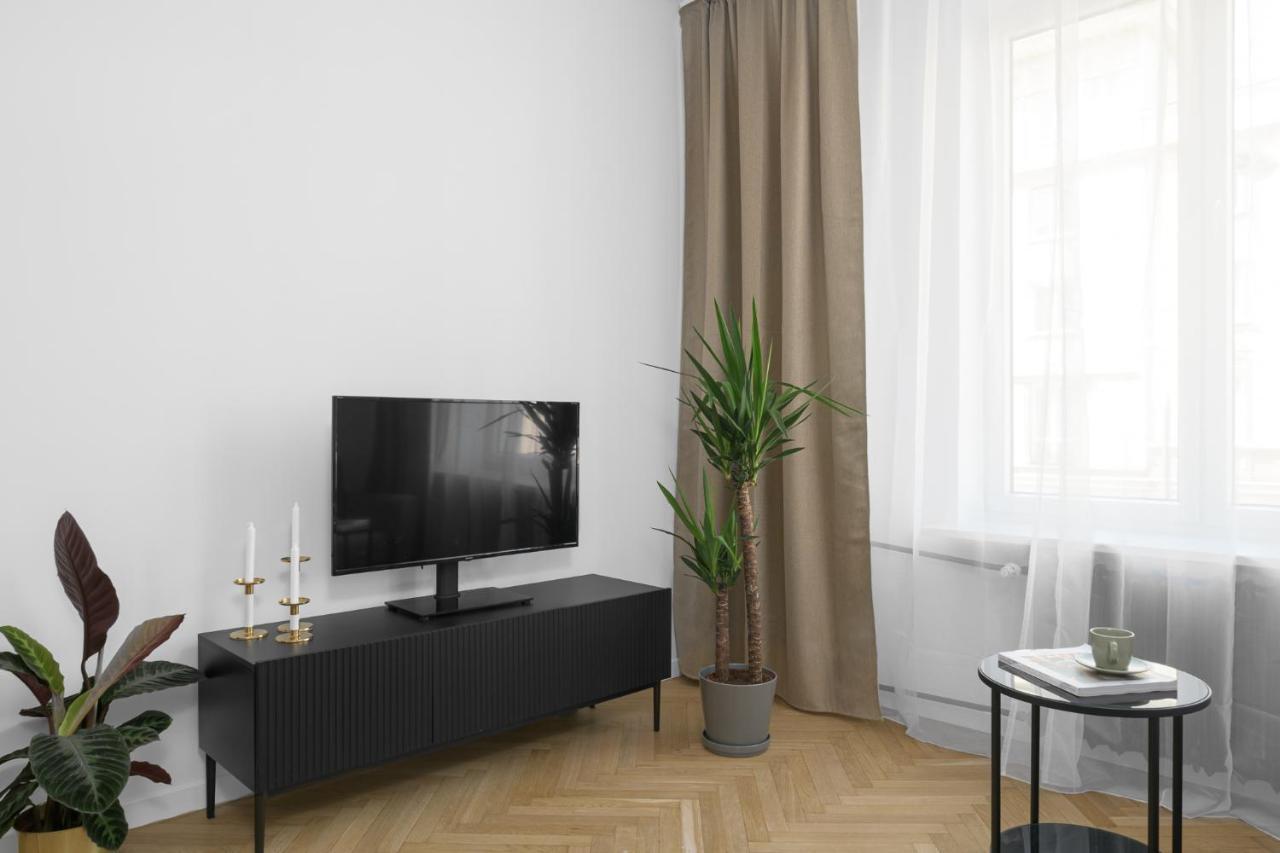 Oomph Warsaw Central Stylish Vintage Apartment Kültér fotó